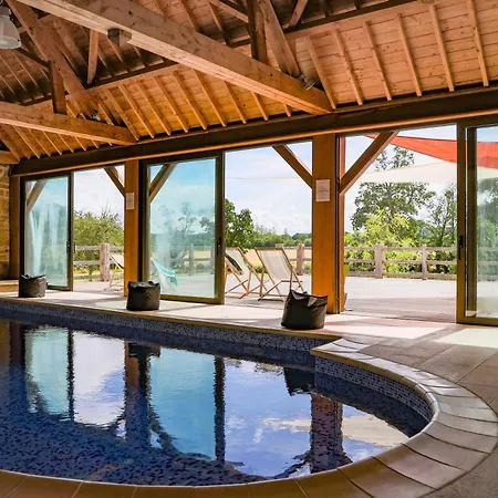 Manoir Avec Piscine Et Jacuzzi En Suisse Normande *