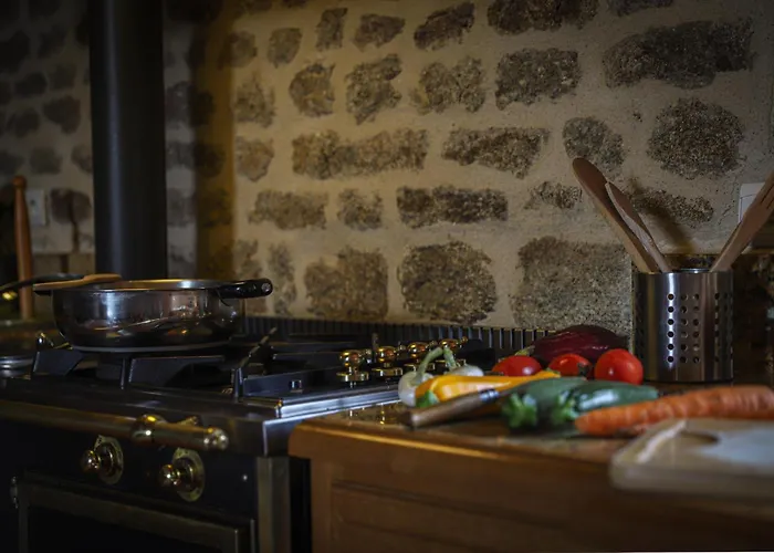 Manoir Avec Piscine Et Jacuzzi En Suisse Normande Feriehus La Carneille
